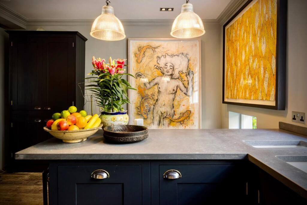 فيلا Kings Cross, Self-Contained House & Private Garden لندن المظهر الخارجي الصورة