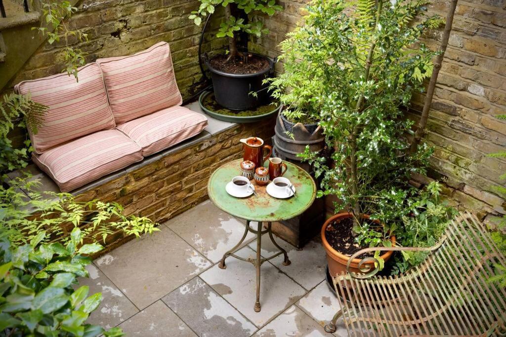 فيلا Kings Cross, Self-Contained House & Private Garden لندن المظهر الخارجي الصورة