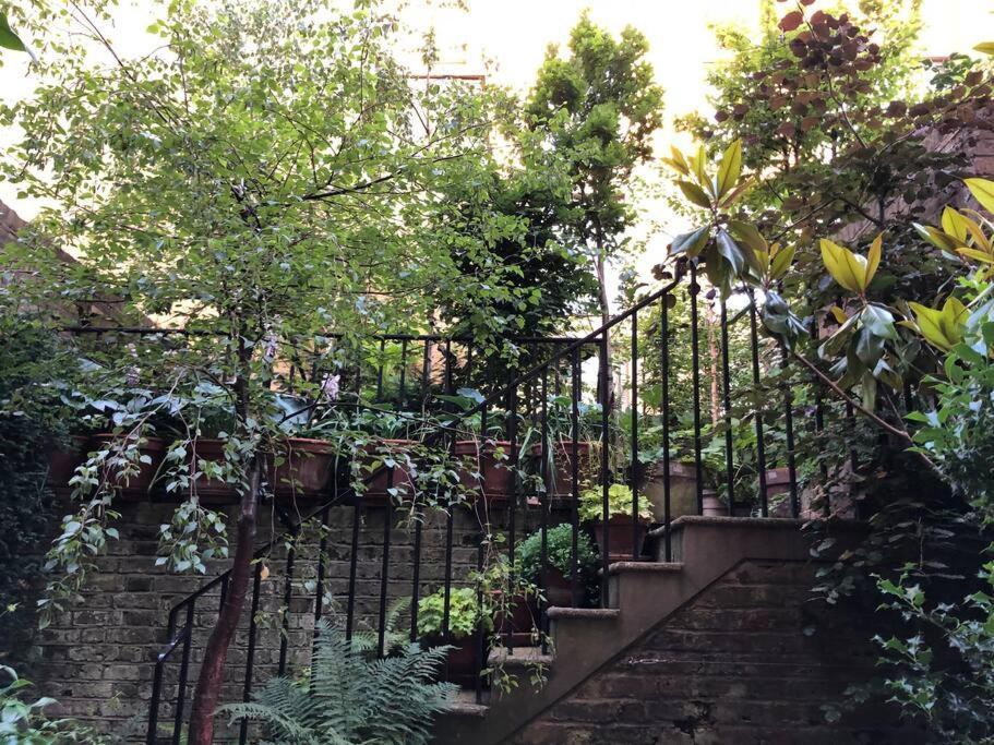 فيلا Kings Cross, Self-Contained House & Private Garden لندن المظهر الخارجي الصورة